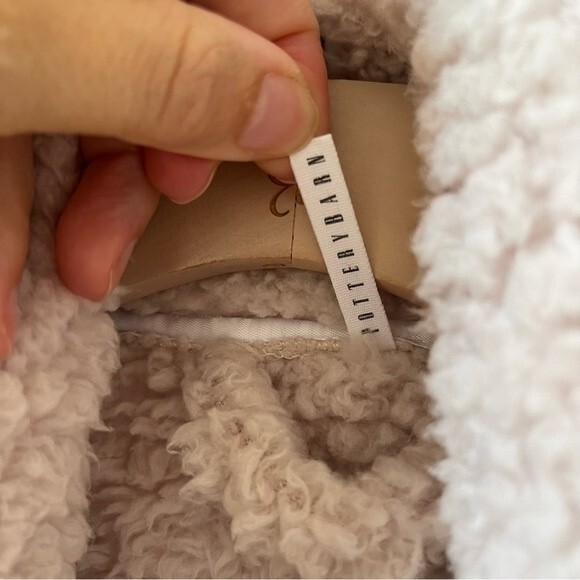 Pottery Barn Teddy Bear Robe in Pale Blush S - Picture 12 of 12